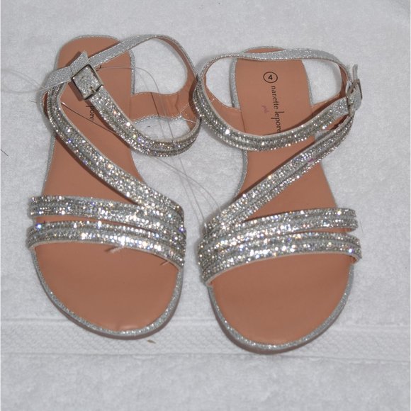 Nanette Lepore Other - NWOT Nanette Lepore Girls sparkly sandals size 4